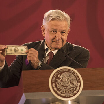 AMLO_declaracion_funcionarios Funcionarios, esposas y dependientes, sin excepción, deben declarar