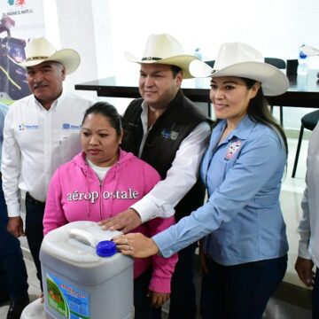 SRU-013-2019.-Gobierno del Estado entregará más de 108 mil litros de bioertilizante a productores cañeros (7) Gobierno del Estado entregará más de 108 mil litros de bioertilizante a productores cañeros