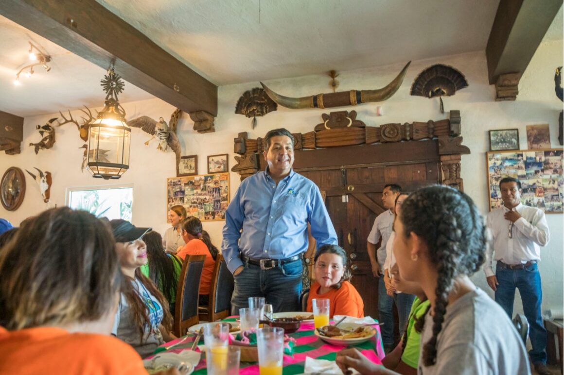 DIF-049-2019.-Conviven Gobernador y Presidenta del DIF Tamaulipas con niñas y niños en el primer campamento “Tortugas” (5) Conviven Gobernador y Presidenta del DIF Tamaulipas con niñas y niños en el primer campamento “Tortugas”