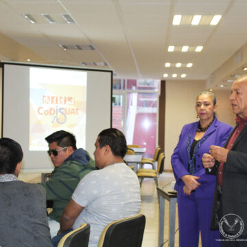 Foto_3_alumnos Entrega UAT apoyos a sus alumnos con discapacidad