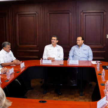 Foto_3_firma_de_convenio_conalep_25_06 UAT y Conalep llevan beneficios a la juventud tamaulipeca