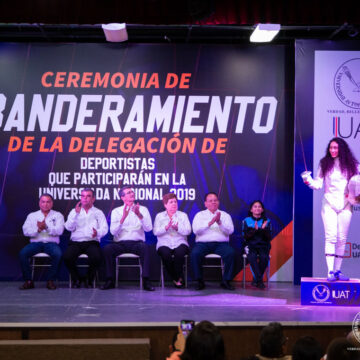 Foto_4_abanderamiento_29_04 Abandera Rector a deportistas de la UAT rumbo a la Universiada 2019