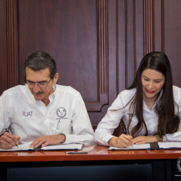 Firman convenio la UAT y el TRIELTAM