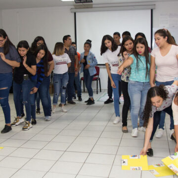 Foto_1_enseñanza_inclusiva_12_03_2020 Organizan en la UAT exposición de materiales didácticos inclusivos