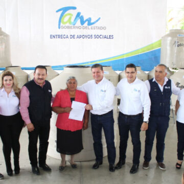 Entrega Gobierno de Tamaulipas beneficios a familias del municipio de Hidalgo