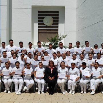 Foto_1_enfermería_20_07 Premia Ceneval a egresados de la Facultad de Enfermería-UAT Victoria