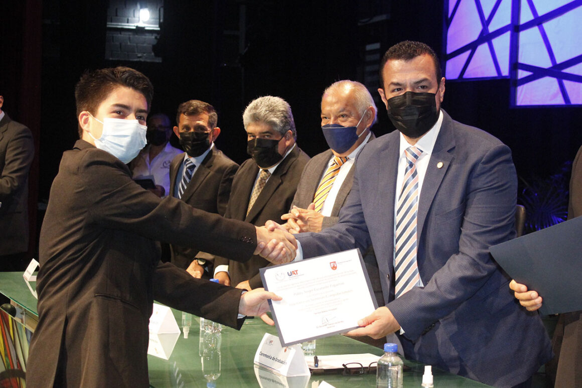 Gradúa UAT a la generación 2022 de la Facultad de Ingeniería Tampico Gradúa UAT a la generación 2022 de la Facultad de Ingeniería Tampico