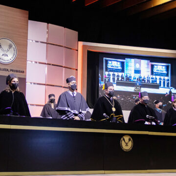 RECONOCIMIENTOS-4 Rector de la UAT reconoce a docentes de Victoria y zona norte