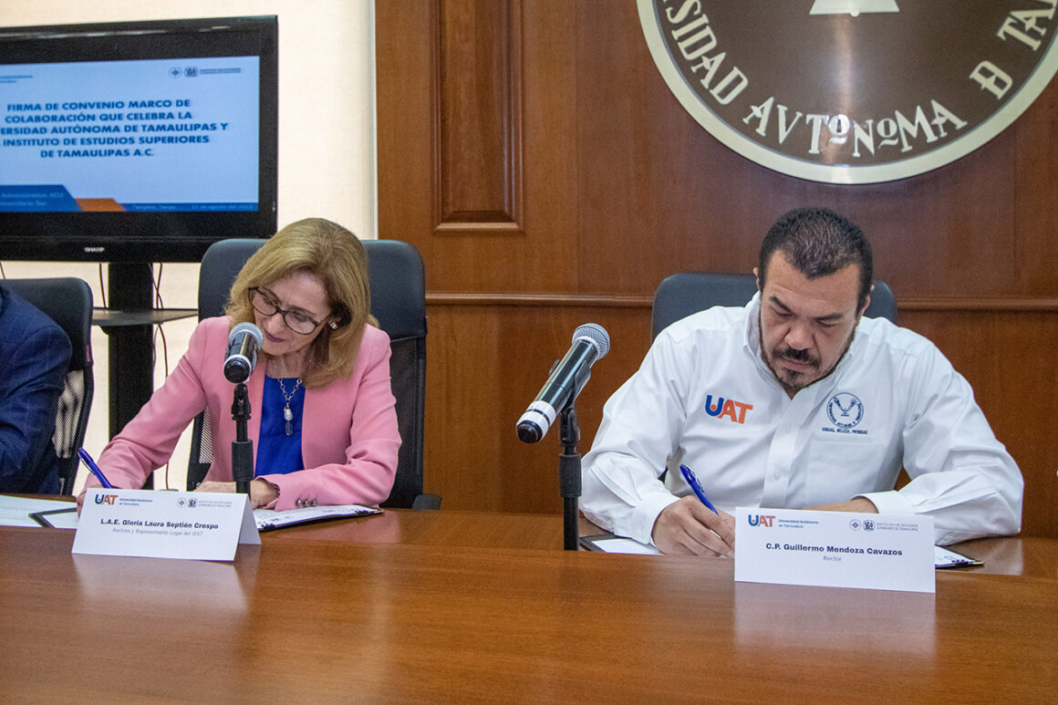 1-Firman-UAT-y- La UAT y el IEST Anáhuac firman convenio de colaboración