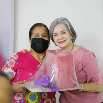 WhatsApp-Image-2022-10-28-at-9.04.30-PM-1024x682 Entrega María de Villarreal 11 prótesis de mama a mujeres sobrevivientes de cáncer