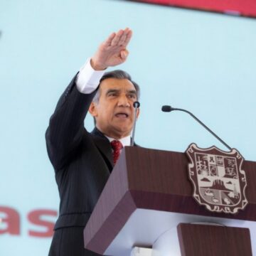 Acceso a servicios médicos y medicinas es prioridad: Américo