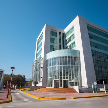 2 Reanuda la UAT labores administrativas