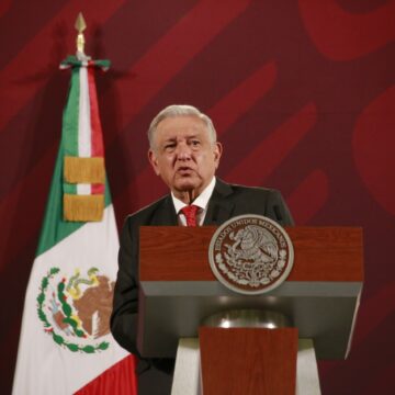 AMLO vs Maru Campos: sigue la polémica de los libros de texto 2023