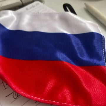 NotiPress - Idioma ruso Gustavo Torres (NotiPress) Alexei Navalny es condenado por «establecer una comunidad extremista» en Rusia