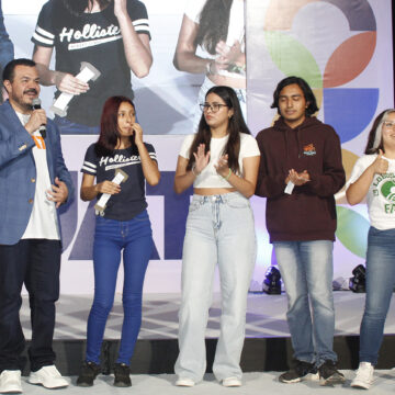 3 (3) “Vida UAT fortalece la vocación y el perfil de nuestros estudiantes”: rector