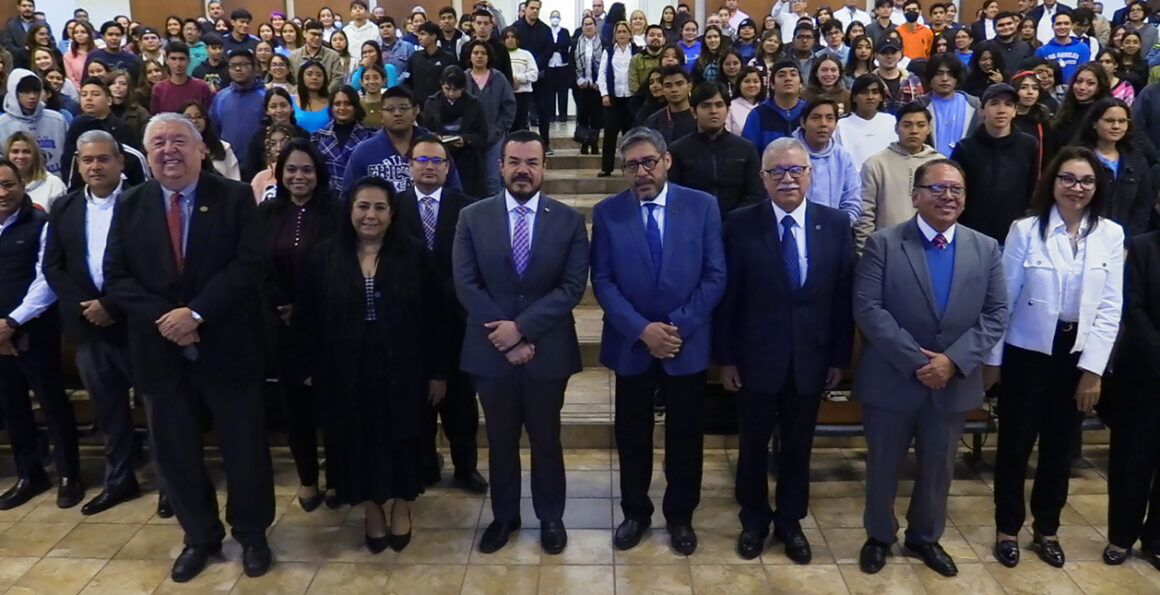 1 (11) Organiza la UAT en Tampico coloquio sobre cultura de paz