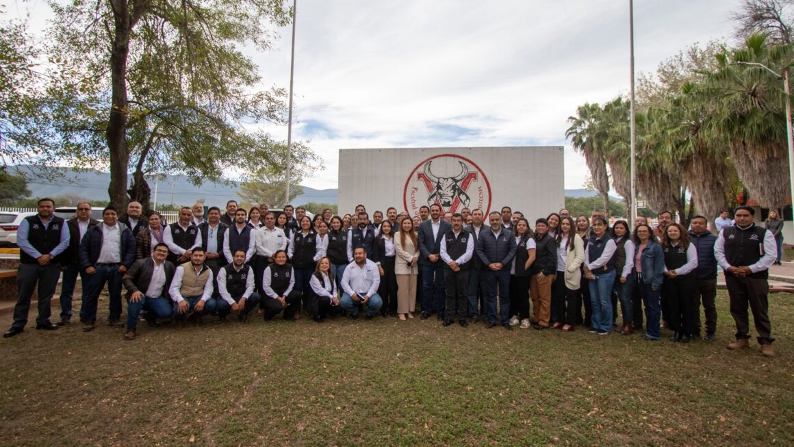 1-4-1 Sumaremos esfuerzos para que la UAT sea referente en la educación superior: Dámaso Anaya