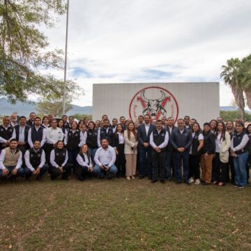 1-4-1 Sumaremos esfuerzos para que la UAT sea referente en la educación superior: Dámaso Anaya