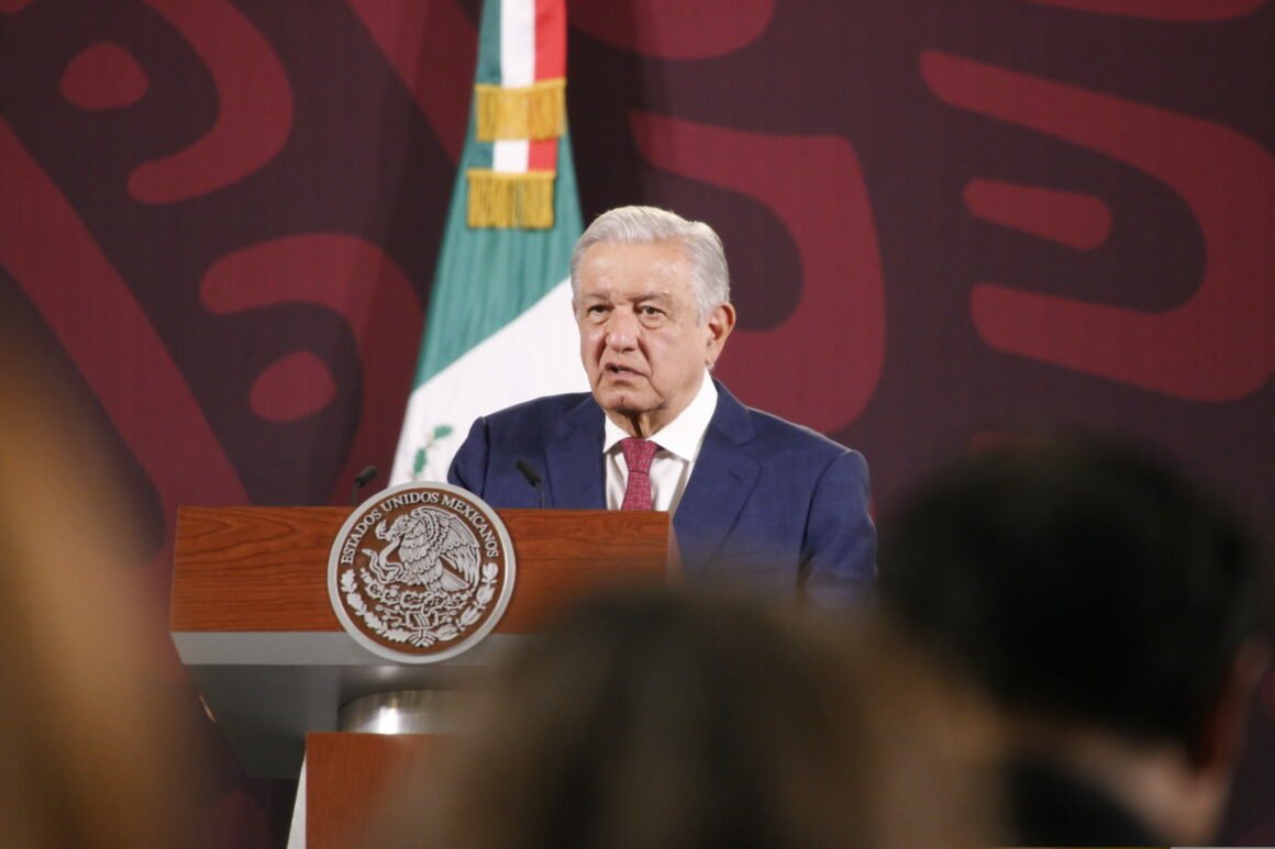 NotiPress - AMLO Mañanera 04-03-2024 Sergio F Cara (NotiPress) (1) AMLO visitará 23 estados para supervisar avance de IMSS Bienestar