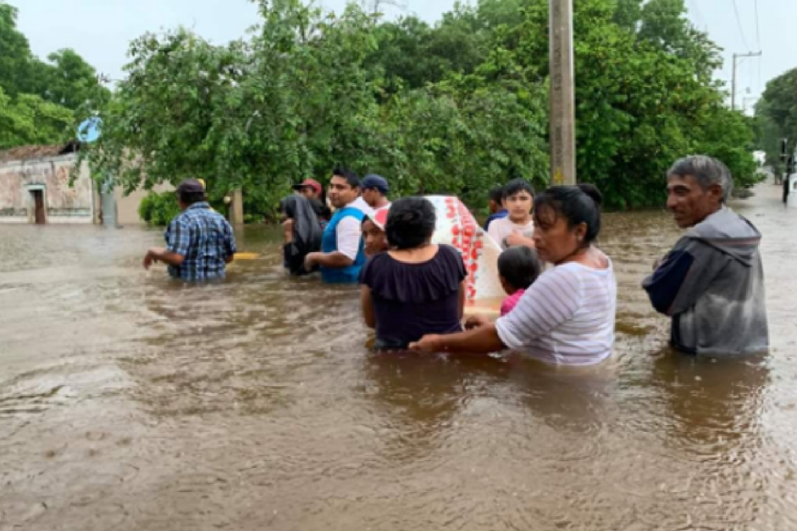 R Desafíos de resiliencia y reconstrucción ante desastres naturales, el caso de Otis