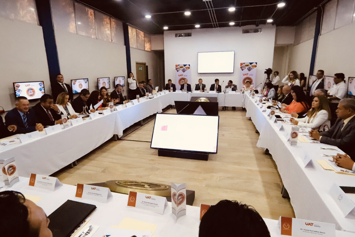 18 abri - Fortalece la UAT (1) Fortalece la UAT su plan de trabajo institucional