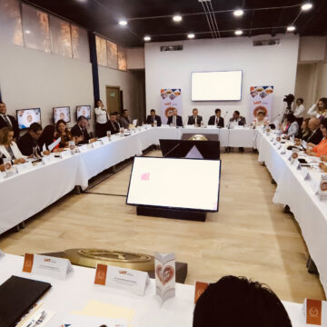 Fortalece la UAT su plan de trabajo institucional