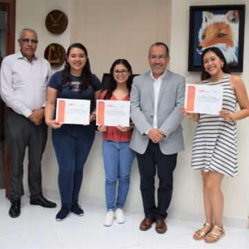 Estudiantes de la UAT destacan en concurso nacional del IMCP