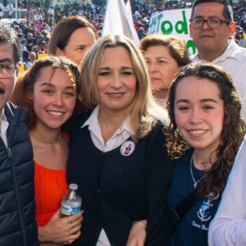 Anuncia Dámaso Anaya creación del Instituto de la Mujer Universitaria