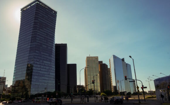 Clara abre oficina en Argentina para buscar nuevos talentos