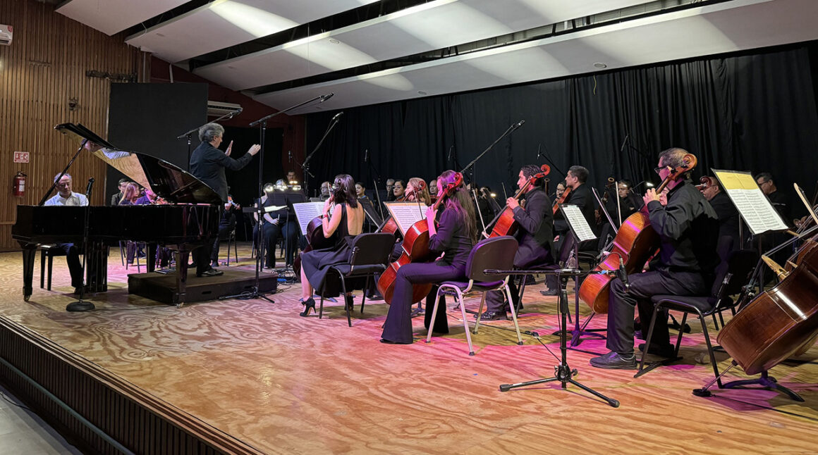 11. Fomenta UAT la excelencia (2) Fomenta UAT la excelencia en la formación musical y educación artística