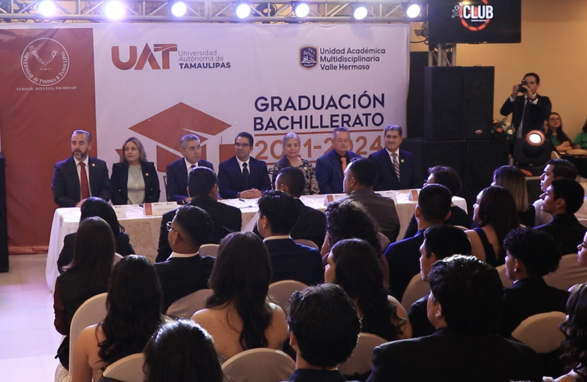 Screenshot Gradúa la UAT a 270 egresados del bachillerato en Valle Hermoso