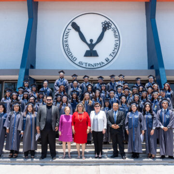 Egresan de la UAT nuevos profesionales en áreas de trabajo social y desarrollo humano