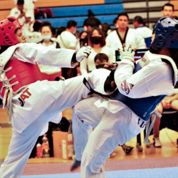 5. Van taekwondoínes (1) Van taekwondoínes de la UAT a selectivo nacional