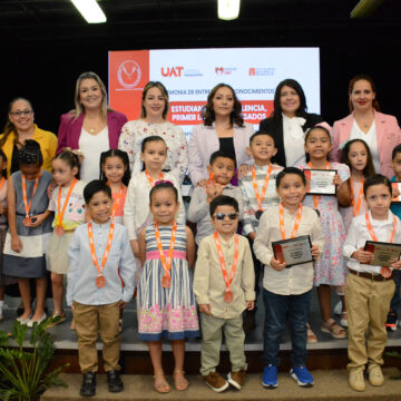 Reconoce el CEINA-UAT a estudiantes de excelencia