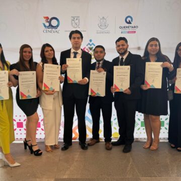 Reciben 17 médicos egresados de la UAT el Premio CENEVAL de Excelencia