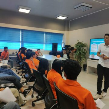 2 (2) Implementa la UAT estrategias para fortalecer la educación media superior