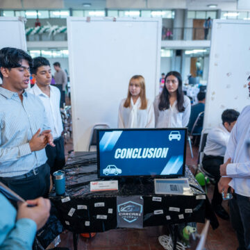 3 (1) Promueve la UAT concursos de innovación y emprendimiento estudiantil