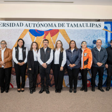 2 (8) Redoblaremos esfuerzos para consolidar la transformación de la UAT: Dámaso Anaya