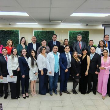 1 (13) La UAT y el HRAEV realizan ceremonia de egreso de médicos residentes