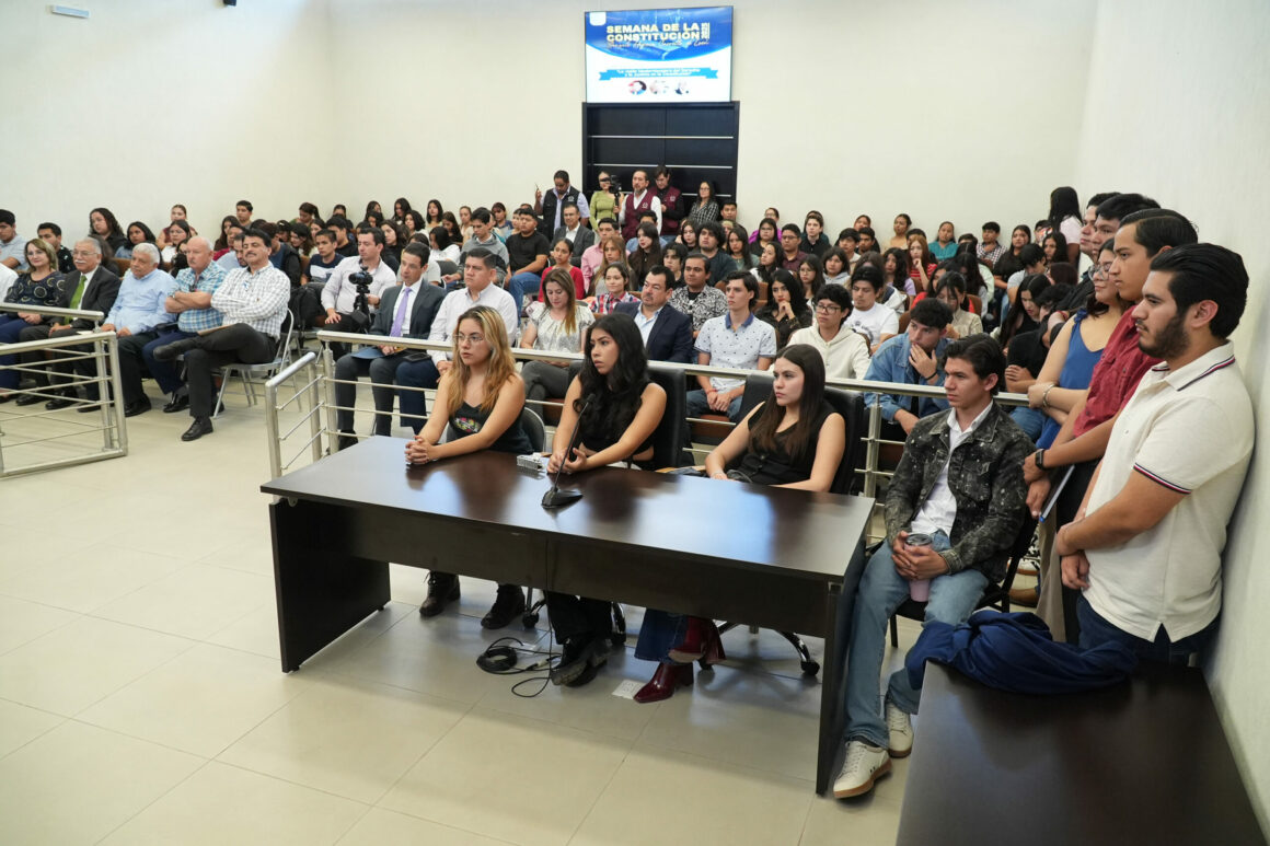 Realiza la UAT semana académica de la Constitución