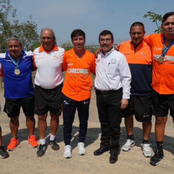 4 (6) Recibe rector a los Correcaminos campeones de la Liga Premier