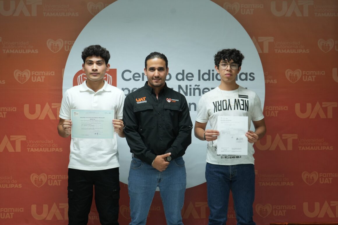 YDRAY-1-(5) Estudiantes del CEINA-UAT obtienen certificación internacional en el idioma francés