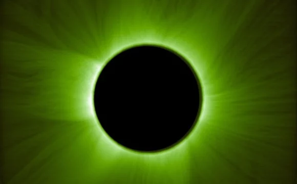 Por qué este reciente eclipse total de Sol fue el primero de su tipo