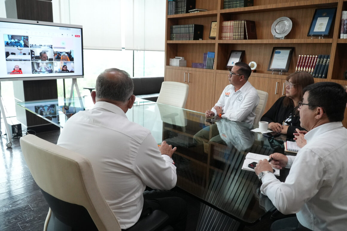 4 (5) Se suma la UAT a las acciones en apoyo a la población afectada por Barry