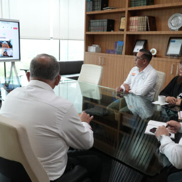 4 (5) Se suma la UAT a las acciones en apoyo a la población afectada por Barry