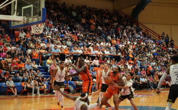 Dámaso Anaya pone en marcha la temporada 2025 de la LNBP varonil