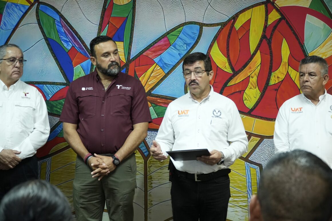 4 (9) La UAT y el DIF impulsan proyecto de estufas ecológicas