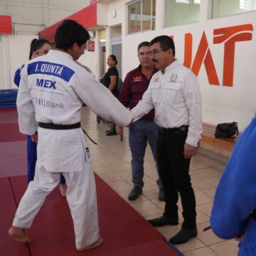 Impulsa el rector Dámaso Anaya el deporte de alto rendimiento en la UAT